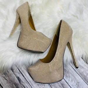 Sparkly Champagne Cream high heels!